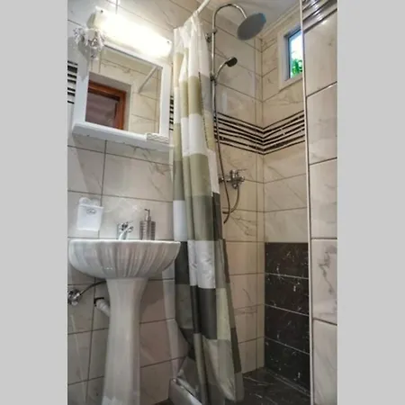 σπιτι αντωνησ γιαννα House Adonis Giana * Ano Pavliana
